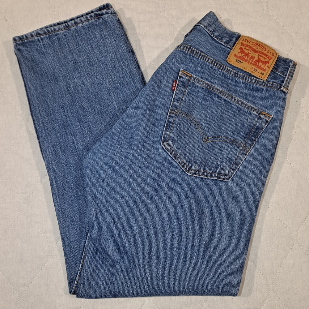 Levi's 501 Button-Fly Jeans Men's 33x30 Actual 32-29 Blue Denim 5-Pocket Reg-Fit